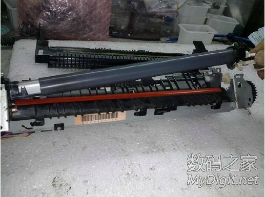 HP1020更换定影膜图解